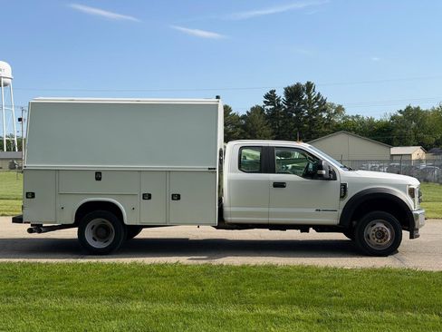 Used 2019 Ford F450 XL w/ XL Value Package AWD/4WD image 5