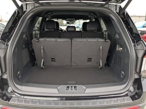 New 2026 Ford Explorer ST-Line w/ ST-Line Street Pack image 14