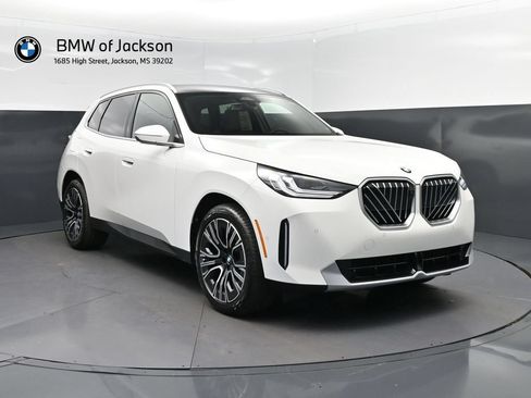 New 2026 BMW X3 xDrive30 w/ Premium Package AWD/4WD image 9