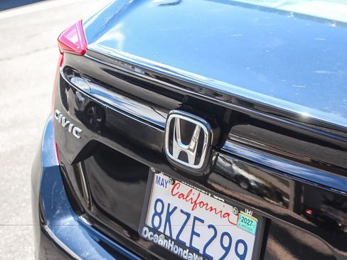 Used 2019 Honda Civic EX image 9