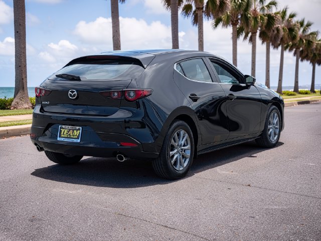 New 2026 MAZDA MAZDA3 s FWD image 5