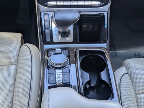 Used 2017 Genesis G90 5.0 Ultimate RWD image 17