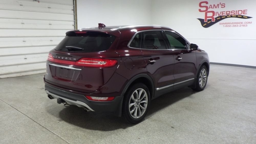 Used 2019 Lincoln MKC Select w/ Select Plus Package AWD/4WD image 4