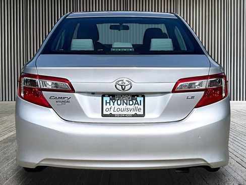 Used 2014 Toyota Camry LE FWD image 5