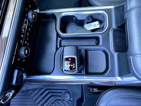 Used 2022 Chevrolet Silverado 1500 RST w/ RST All Star Premium Package AWD/4WD image 19