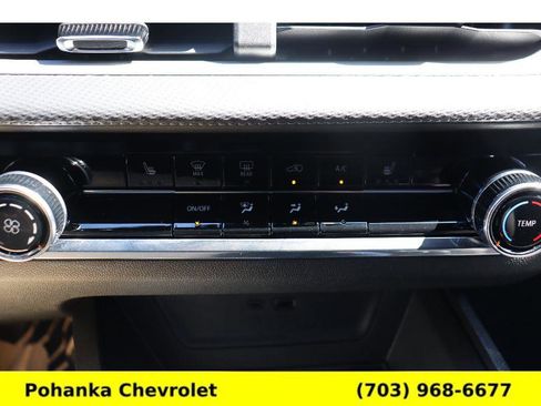 Certified 2025 Chevrolet Equinox LT w/ Safety and Technology Package image 17