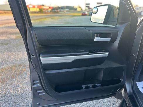 Used 2015 Toyota Tundra SR5 w/ TRD Off Road Package image 15