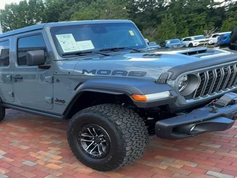 Used 2026 Jeep Wrangler Unlimited Rubicon 392 w/ Quick Order Package 27X Moab AWD/4WD image 5