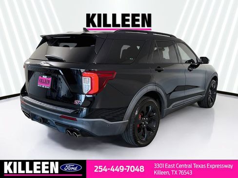Used 2021 Ford Explorer ST w/ Equipment Group 401A AWD/4WD image 9
