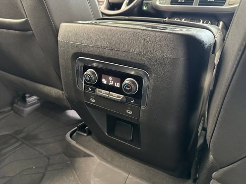 Used 2023 Chevrolet Suburban RST w/ Luxury Package AWD/4WD image 52