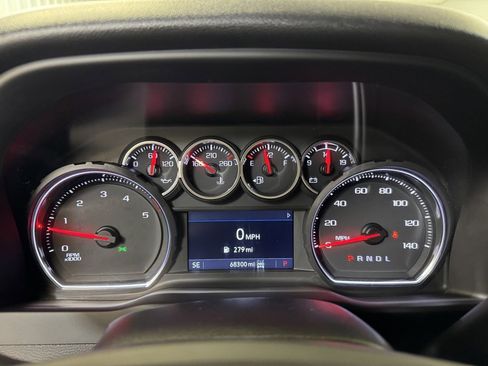 Used 2022 Chevrolet Silverado 3500 LT w/ Convenience Package image 30