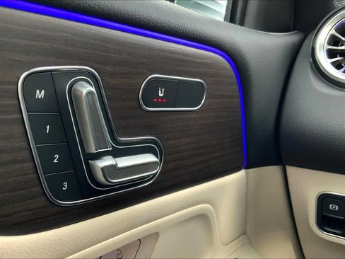 Certified 2026 Mercedes-Benz GLB 250 4MATIC image 24