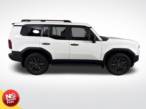 Used 2025 Toyota Land Cruiser AWD/4WD image 2