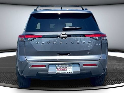 New 2026 Nissan Pathfinder SL FWD image 4