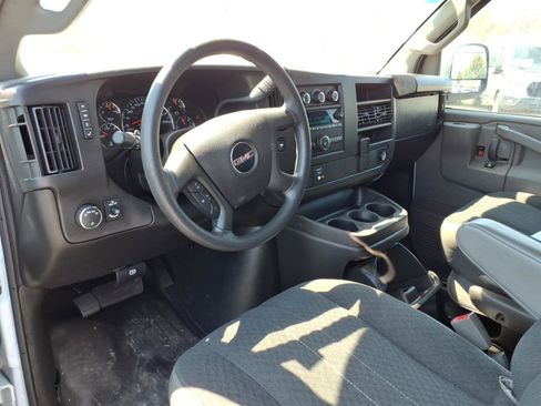 Used 2024 GMC Savana 2500 w/ Driver Convenience Package RWD image 12