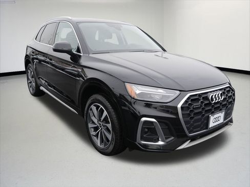 Certified 2023 Audi Q5 2.0T Premium w/ Convenience Package image 7