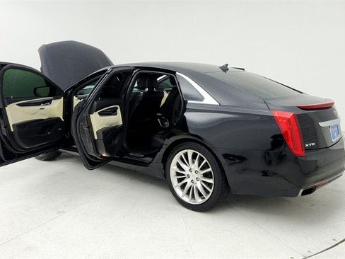 Used 2013 Cadillac XTS Platinum w/ Driver Assist Package image 12