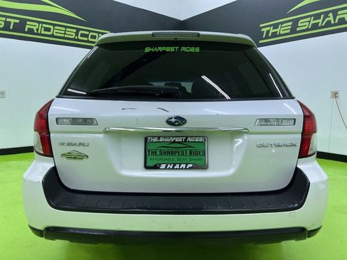 Used 2009 Subaru Outback 2.5i Limited AWD/4WD image 8