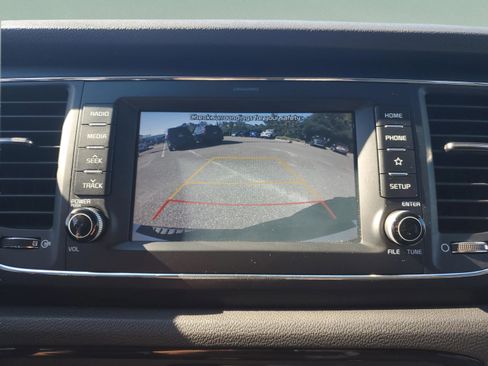 Used 2019 Kia Sedona EX w/ Paint Protection Package image 22