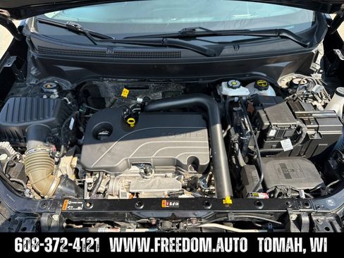 Used 2024 Chevrolet Equinox LT AWD/4WD image 21