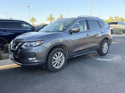 Used 2017 Nissan Rogue SV