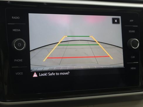 Used 2022 Volkswagen Atlas SE image 10