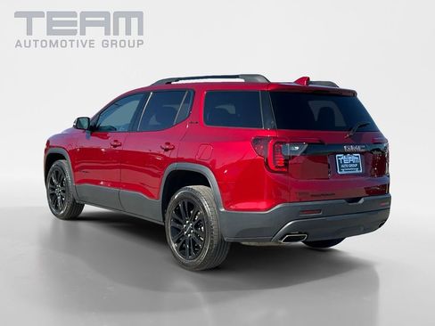 Used 2023 GMC Acadia SLE w/ Driver Convenience Package image 5