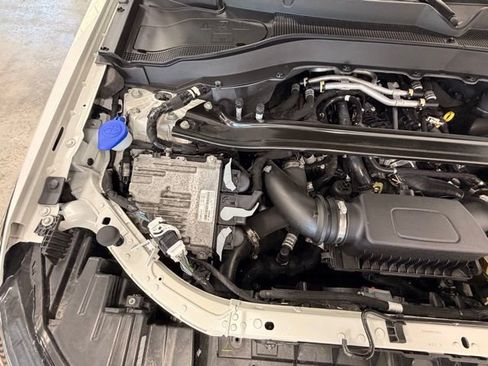 Used 2025 Ford Explorer ST AWD/4WD image 46