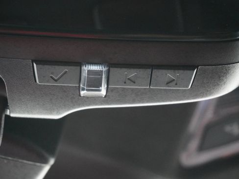 Used 2023 Chevrolet Corvette Stingray Premium Conv w/ Z51 Performance Package image 26