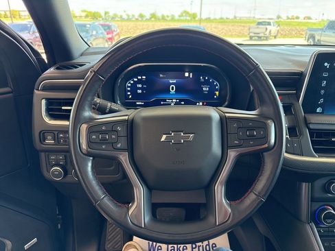 Used 2022 Chevrolet Suburban RST w/ Luxury Package AWD/4WD image 33