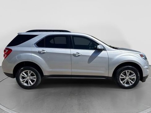 Used 2016 Chevrolet Equinox LT w/ Convenience Package FWD image 2