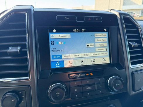Used 2016 Ford F150 XLT w/ Equipment Group 302A Luxury AWD/4WD image 19