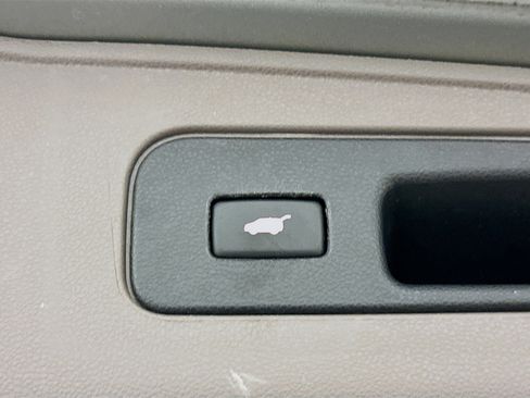 Used 2016 Honda Odyssey Touring Elite image 33