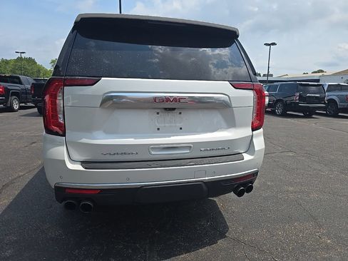 Used 2021 GMC Yukon XL Denali w/ Denali Ultimate Package AWD/4WD image 7