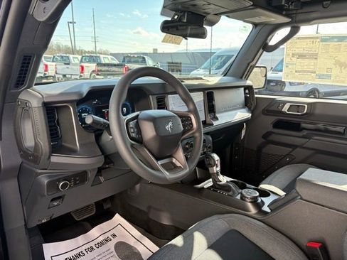 New 2026 Ford Bronco 2-Door w/ Sasquatch Package AWD/4WD image 4