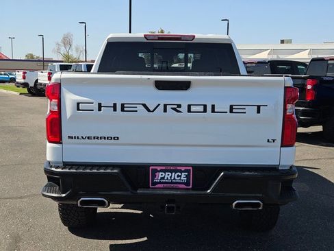 Used 2024 Chevrolet Silverado 1500 LT Trail Boss w/ Convenience Package II image 6