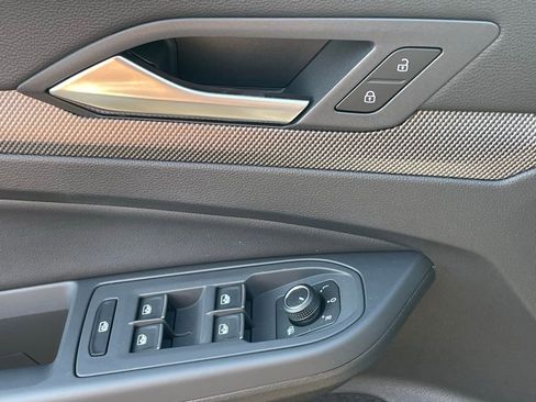 Used 2025 Volkswagen GTI SE image 26