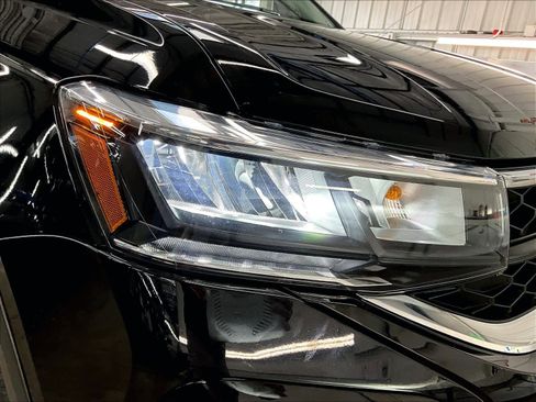 Used 2022 Volkswagen Taos S w/ IQ Drive S Package image 30