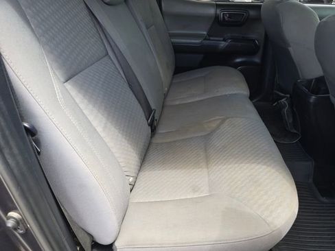 Used 2021 Toyota Tacoma SR AWD/4WD image 32