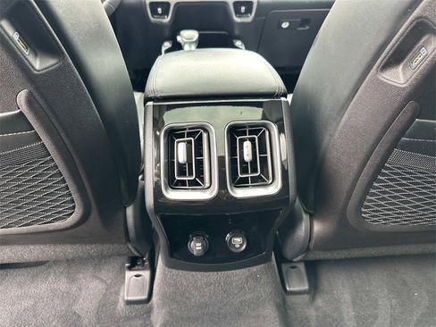 Used 2022 Kia Sorento SX image 14