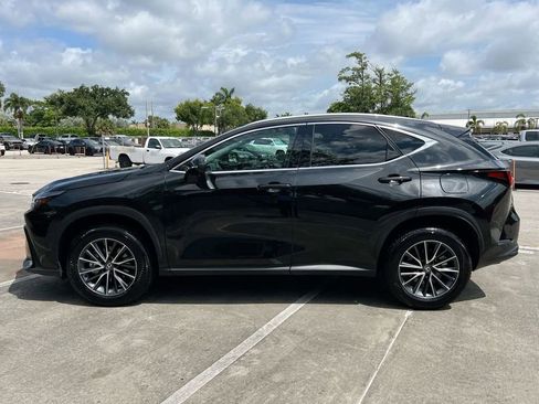 Certified 2025 Lexus NX 250 FWD w/ Accessory Package (Z1) image 4