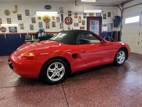 Used 2002 Porsche Boxster RWD image 3