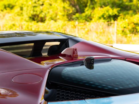 Used 2024 Ferrari SF90 Spider image 29