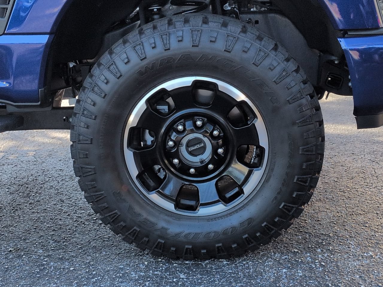 Certified 2026 Ford F250 Platinum w/ Tremor Off-Road Package AWD/4WD image 11