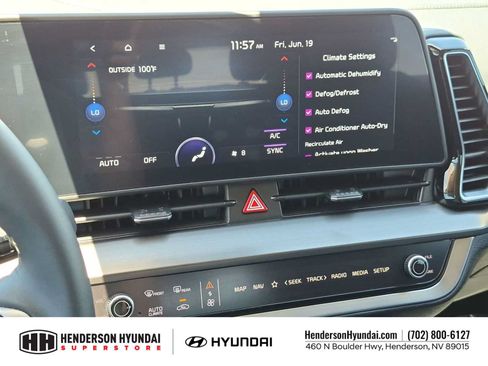 Used 2025 Kia Sportage EX w/ Premium Package FWD image 28