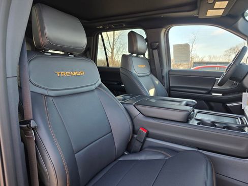 New 2025 Ford Expedition Tremor image 47