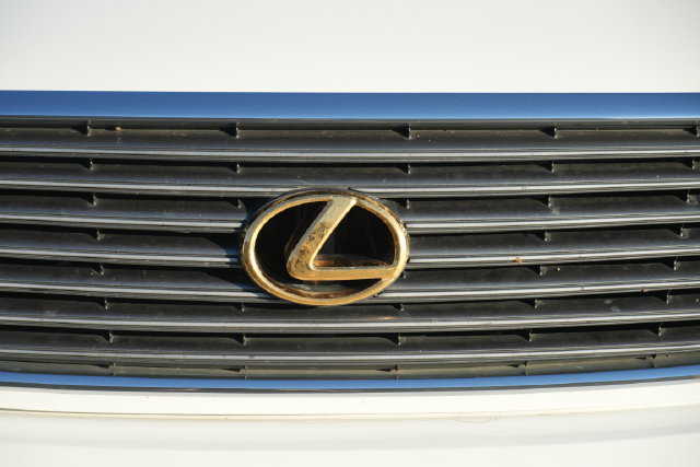 Used 2001 Lexus LS 430 RWD image 6
