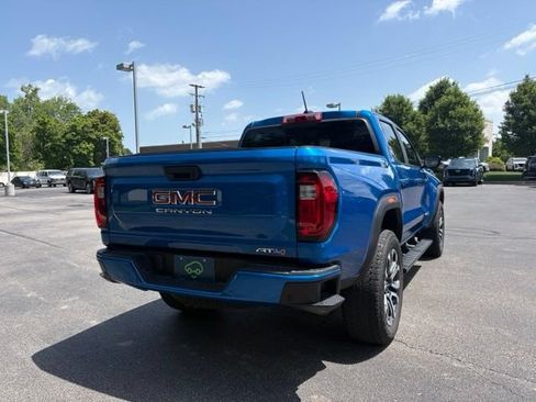 Used 2023 GMC Canyon AT4 w/ AT4 Premium Package AWD/4WD image 5