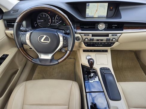 Used 2014 Lexus ES 350 image 29