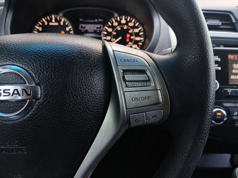 Used 2015 Nissan Altima 2.5 S w/ Special Edition Package FWD image 25